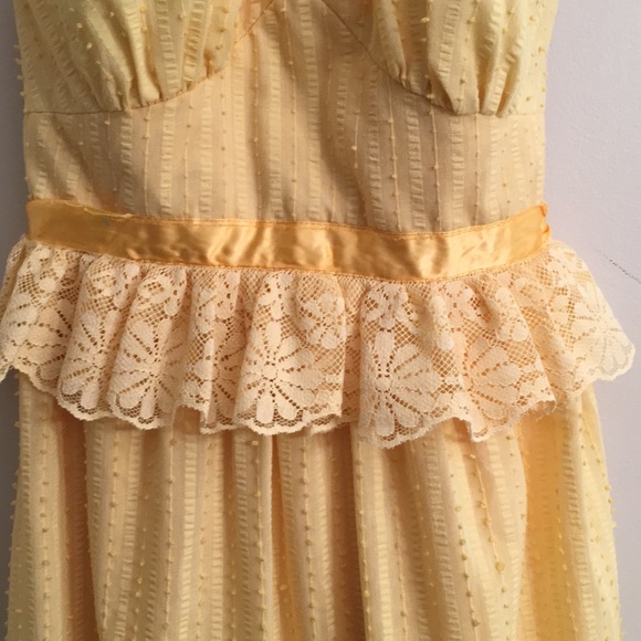 Vintage Dresses & Skirts - Sweet vintage halter dress
